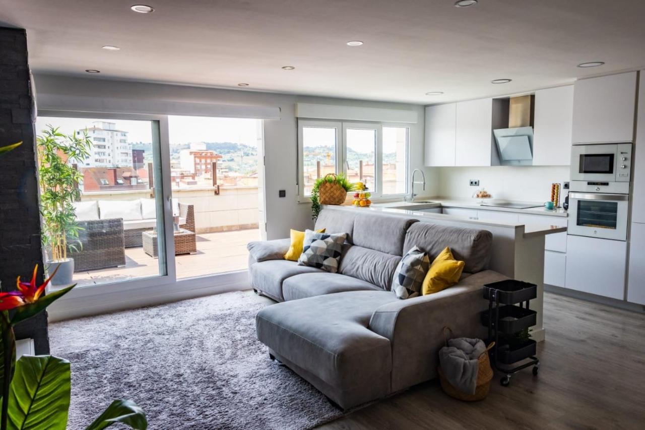 Ferienwohnung Lujoso Atico Entre 2 Playas Con Garaje, Terraza, Vistas Y Wifi Gijón Exterior foto