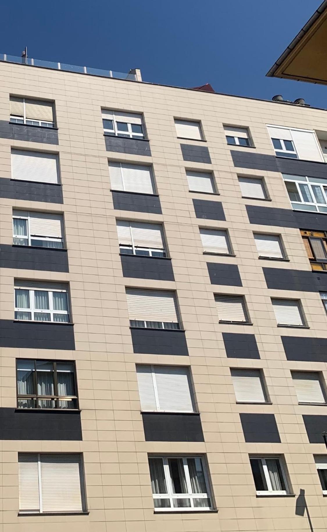 Ferienwohnung Lujoso Atico Entre 2 Playas Con Garaje, Terraza, Vistas Y Wifi Gijón Exterior foto